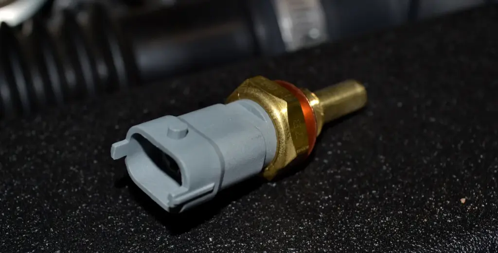 Engine Coolant Temperature Sensor Replacement